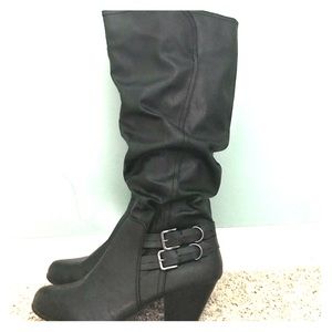 Black Boots